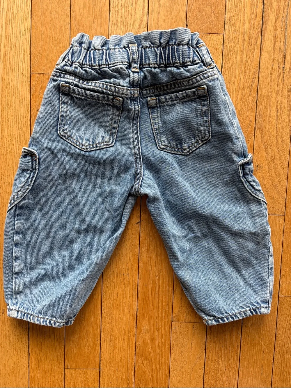 GAP Horseshoe Jeans with Heart Pocket